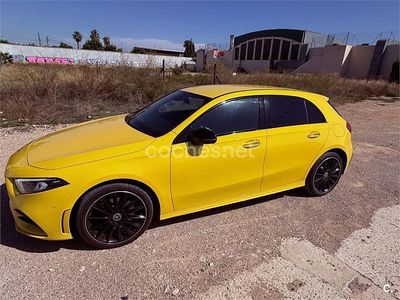 Usado Mercedes A250 218 CV (160 kW) 2022 Amarillo Berlina