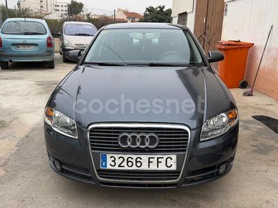 Gris / plata Usado 2007 Audi A4 Berlina | 3900 € (Precio justo)