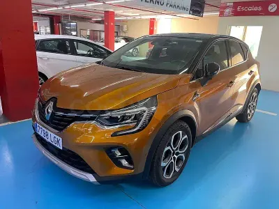 Usado Renault Captur Intens 130 CV (95 kW) 2020 Marrón SUV
