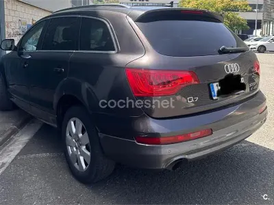 Usado Audi Q7 Ambiente 240 CV (176 kW) 2010 Granate SUV