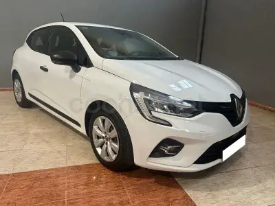 Usado Renault Clio V Business 85 CV (62 kW) 2020 Blanco Berlina