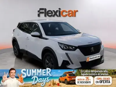 Usado Peugeot 2008 Active 110 CV (80 kW) 2021 Blanco SUV