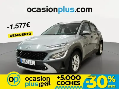 Usado Hyundai Kona 120 CV (88 kW) 2022 Gris SUV