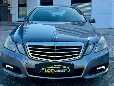 Usado Mercedes E220
