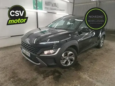 Usado Hyundai Kona 141 CV (103 kW) 2022 Negro SUV