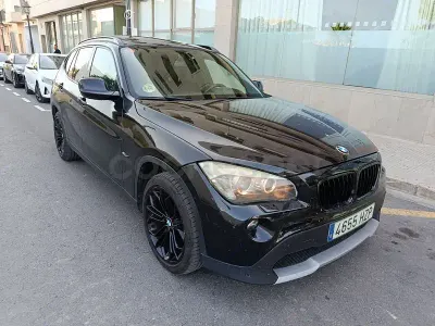 Usado BMW X1 204 CV (150 kW) 2012 Negro SUV