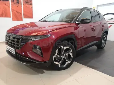 Usado Hyundai Tucson 230 CV (169 kW) 2022 Granate SUV