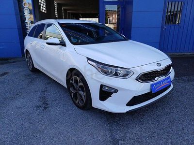 Usado Kia Ceed 115 CV (84 kW) 2019 Blanco Utilitario