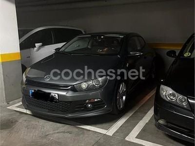 Usado VW Scirocco R-line 140 CV (102 kW) 2014 Gris / plata Coupe