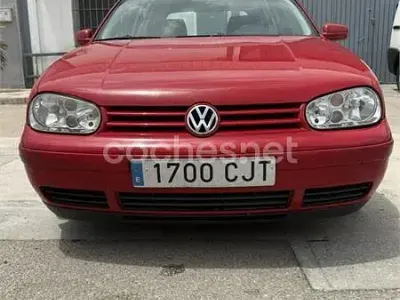 Usado VW Golf IV Highline 130 CV (95 kW) 2003 Rojo Familiar