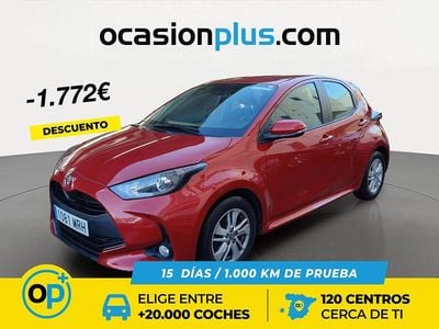 Usado Toyota Yaris Edition 125 CV (91 kW) 2024 Rojo Utilitario