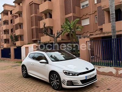 Usado VW Scirocco R-line 150 CV (110 kW) 2017 Blanco Coupe