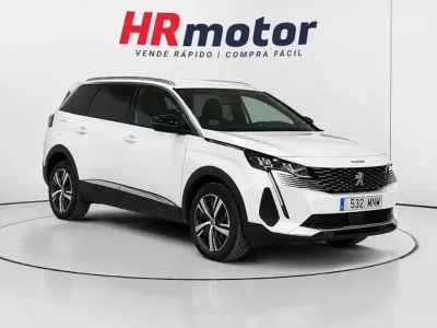 Käytetty Peugeot 5008 Allure 131 HP (96 kW) 2024 Valkoinen Katumaasturi