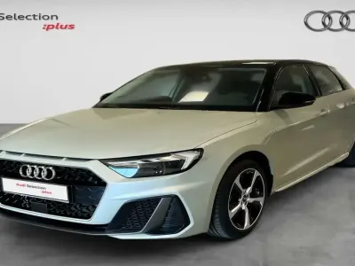 Käytetty Audi A1 Sportback 110 HP (80 kW) 2023 Punainen Viistoperä