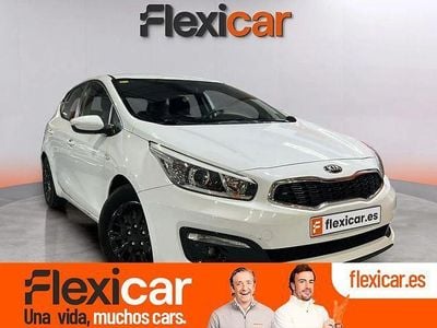 Usado Kia Ceed 100 CV (73 kW) 2016 Blanco Utilitario