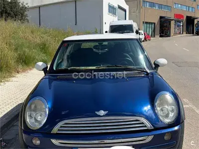 Usado Mini Cooper 115 CV (84 kW) 2004 Azul Utilitario