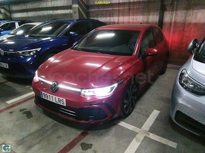 Usado VW Golf VIII R-line 150 CV (110 kW) 2021 Granate Berlina