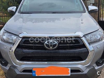 Usado Toyota HiLux 204 CV (150 kW) 2022 Gris / plata Pickup/Camioneta