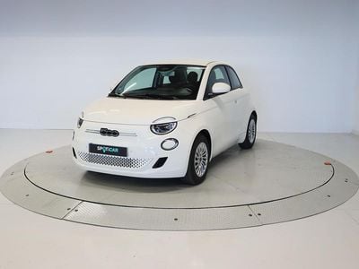 Usado Fiat 500e Comfort 86 kW (118 CV) 2023 Blanco gelato Berlina
