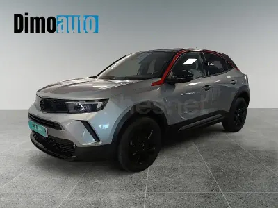 Usado Opel Mokka GS Line 130 CV (95 kW) 2021 Gris / plata SUV