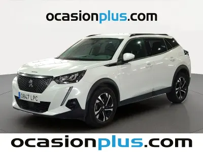 Usado Peugeot 2008 Allure 131 CV (96 kW) 2021 Blanco SUV