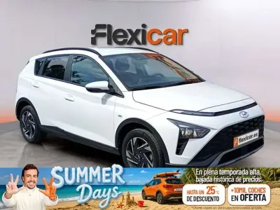 Usado Hyundai Bayon 101 CV (74 kW) 2023 Blanco SUV