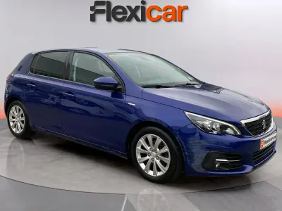 Usado Peugeot 308 Access 110 CV (80 kW) 2020 Azul Utilitario