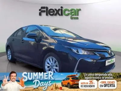Usado Toyota Corolla Active 140 CV (102 kW) 2023 Negro Utilitario