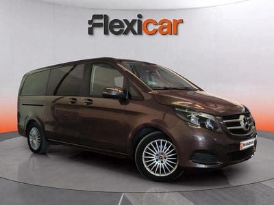 Usado Mercedes V220 163 CV (119 kW) 2018 Gris Monovolumen