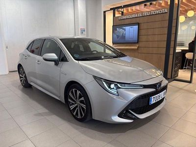 Usado Toyota Corolla Style 122 CV (89 kW) 2022 Gris / plata Berlina