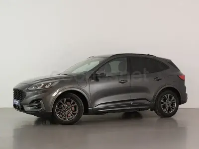 Usado Ford Kuga ST-Line 226 CV (166 kW) 2022 Gris SUV