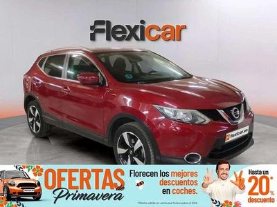Usado Nissan Qashqai N-Connecta 110 CV (80 kW) 2017 Rojo SUV