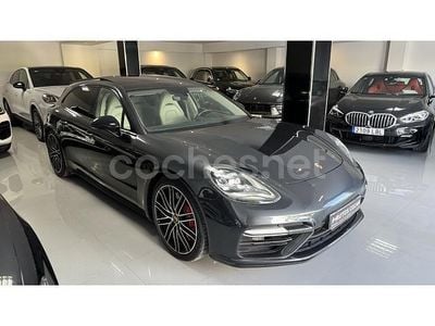 Usado Porsche Panamera Sport Turismo 550 CV (404 kW) 2019 Gris / plata Familiar