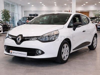 Usado Renault Clio IV Authentique 75 CV (55 kW) 2014 Blanco Berlina