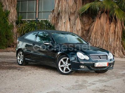 Negro Usado 2005 Mercedes C220 Berlina | 4500 € (Precio justo)