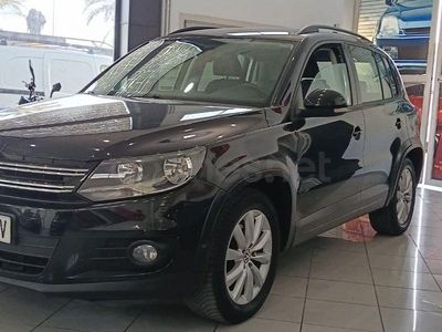 Usado VW Tiguan R-line 110 CV (80 kW) 2015 Negro SUV