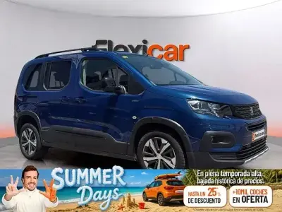 Usado Peugeot Rifter GT 100 CV (73 kW) 2020 Azul Monovolumen