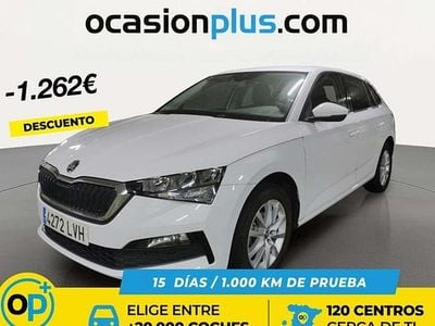 Usado Skoda Scala Ambition 95 CV (69 kW) 2021 Blanco Utilitario