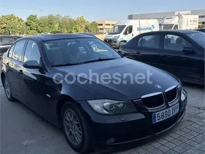 Usado BMW 320 150 CV (110 kW) 2005 Negro Berlina