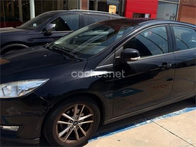 Brugt Ford Focus Trend 125 HK (91 kW) 2016 Sort Sedan