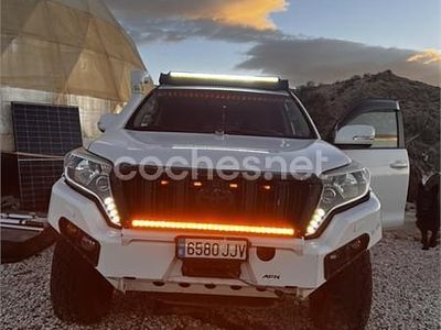 Blanco Usado 2015 Toyota Land Cruiser SUV | 37.500 € (Un poco caro)