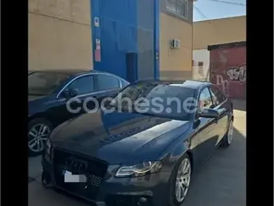 Usado Audi A4 143 CV (105 kW) 2010 Negro Berlina