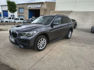 Usado BMW X1 116 HP (85 kW) 2020 Cinzento SUV