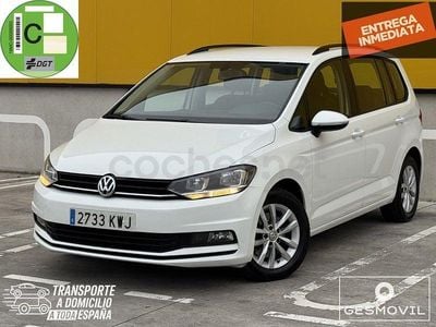 Usado VW Touran Edition 115 CV (84 kW) 2019 Blanco Monovolumen