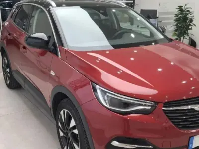 Usado Opel Grandland X Ultimate 131 CV (96 kW) 2020 Rojo SUV