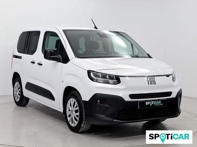 Usado Fiat Doblò 100 CV (73 kW) 2025 Blanco Monovolumen