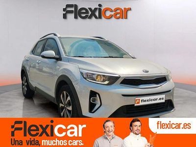 Usado Kia Stonic 100 CV (73 kW) 2021 Blanco SUV