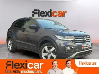Usado VW T-Cross Sportline 150 CV (110 kW) 2022 Gris SUV