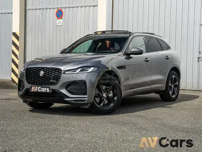 Usado Jaguar F-Pace R-Dynamic 204 CV (150 kW) 2024 Gris / plata SUV