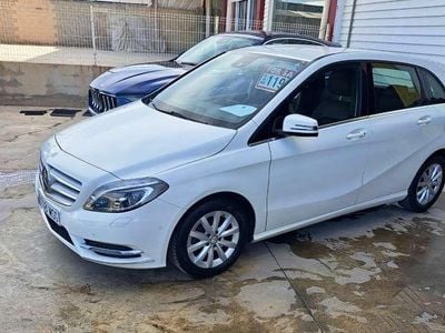 Mercedes B180